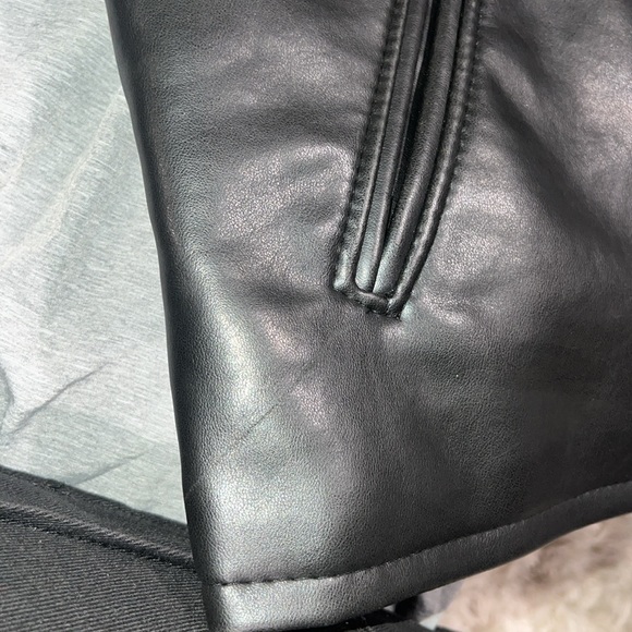 Reportage R.G.A Leather Jacket - Picture 6 of 8